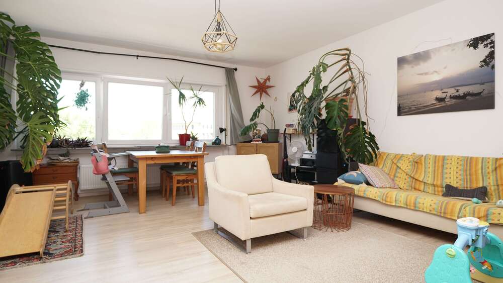 Etagenwohnung Karlsruhe Oststadt - 3 Zimmer, 89 m&sup2;, 1.055&euro; | Angebot:27114865