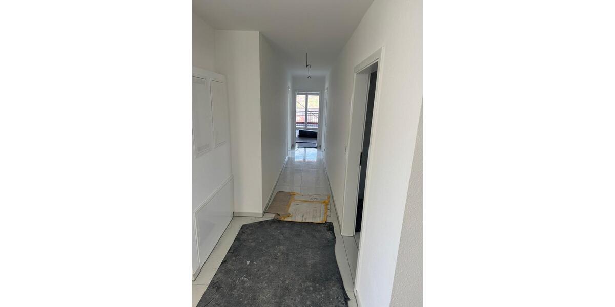 Dachgeschoßwohnung Reichelsheim (Odenwald) - 4 Zimmer, 93 m&sup2;, 1.100&euro; | Angebot:25905294