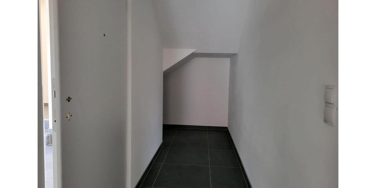 Erdgeschoßwohnung Neukirchen - 3 Zimmer, 106 m&sup2;, 980&euro; | Angebot:26496156