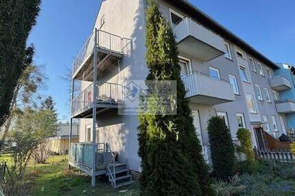 4 Zimmer Wohnung im 2. OG Südseite mit Küche und 2 Balkonen