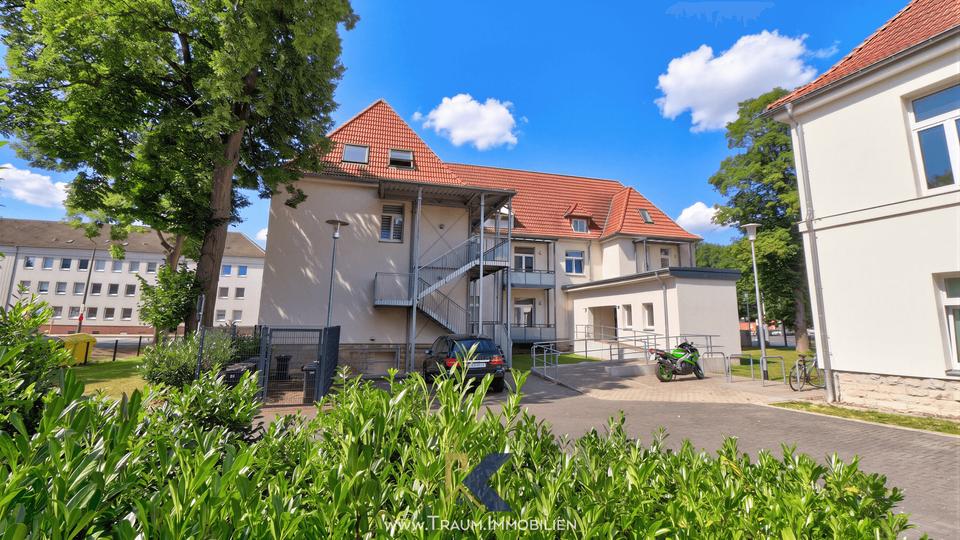 Erdgeschoßwohnung Mühlhausen (Thüringen) - 4 Zimmer, 102 m&sup2;, 672&euro; | Angebot:26556634