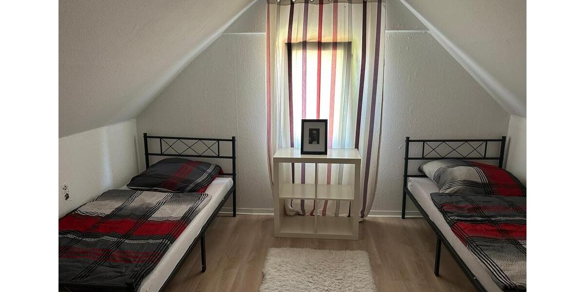 Wohnen auf Zeit Papenburg - 8 Zimmer, 240 m&sup2;, 15&euro; | Angebot:16828874
