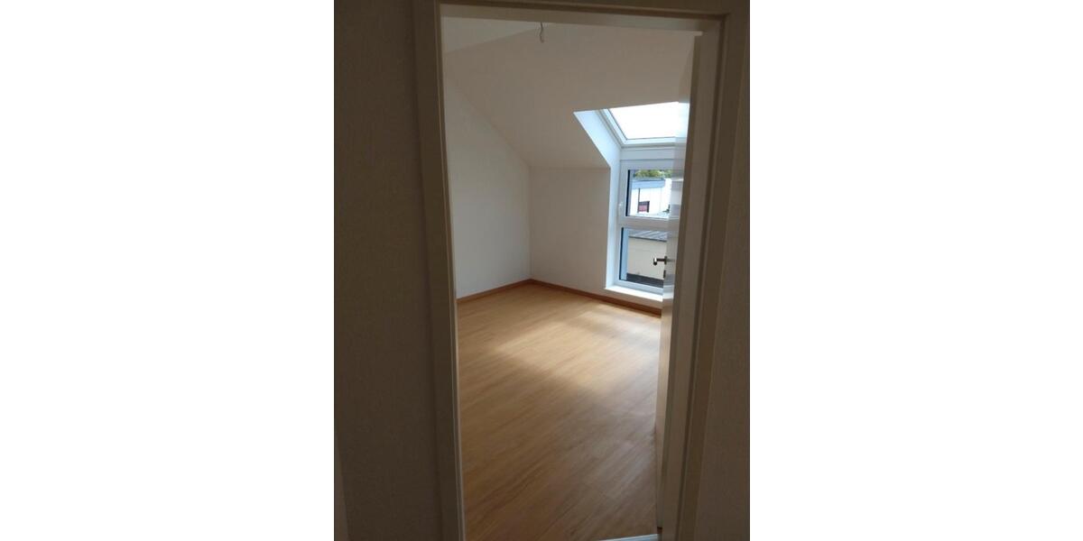 Wohnen auf Zeit Essen Stadtbezirk VI - 1 Zimmer, 11 m&sup2;, 405&euro; | Angebot:26438476