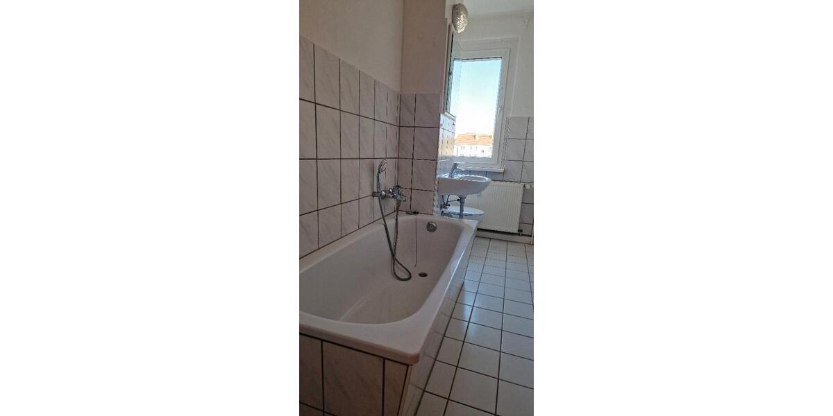 Etagenwohnung Malchin - 2 Zimmer, 48 m&sup2;, 350&euro; | Angebot:25342953