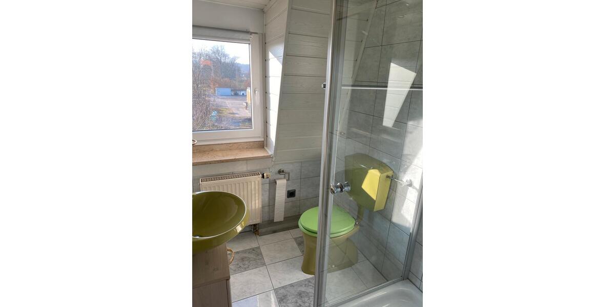 Dachgeschoßwohnung Ellingen - 2.5 Zimmer, 70 m&sup2;, 680&euro; | Angebot:26222557