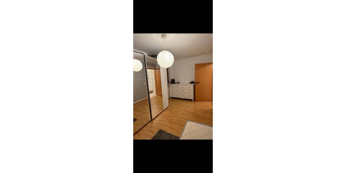 Hochparterre Solingen Aufderhöhe - 2 Zimmer, 70 m&sup2;, 870&euro; | Angebot:25433316