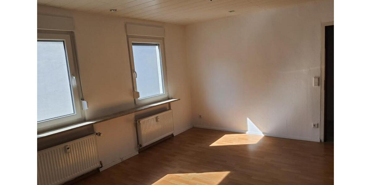 Dachgeschoßwohnung Witzenhausen - 4 Zimmer, 100 m&sup2;, 650&euro; | Angebot:26221962