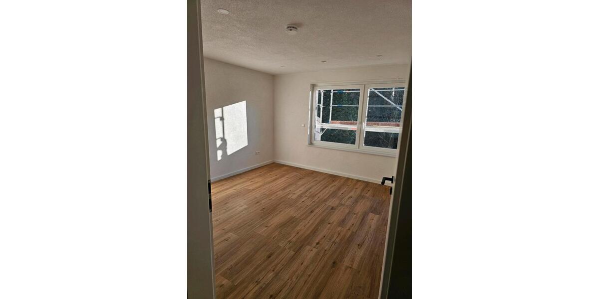 Etagenwohnung Neckarbischofsheim - 3 Zimmer, 75 m&sup2;, 750&euro; | Angebot:26048783