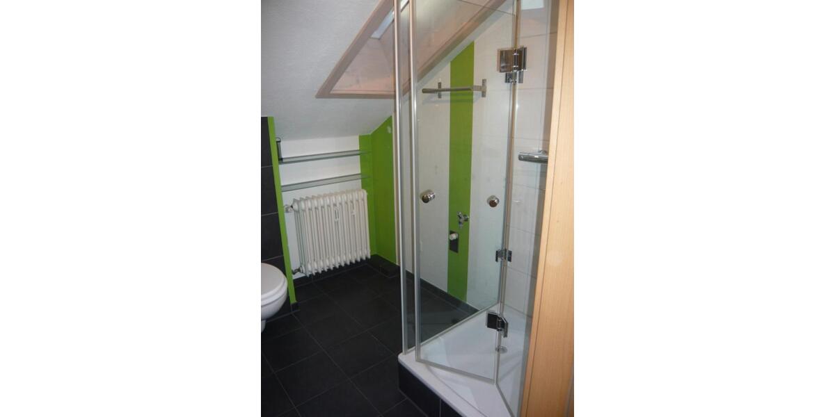 Dachgeschoßwohnung Freudenstadt - 2 Zimmer, 35 m&sup2;, 390&euro; | Angebot:25942990