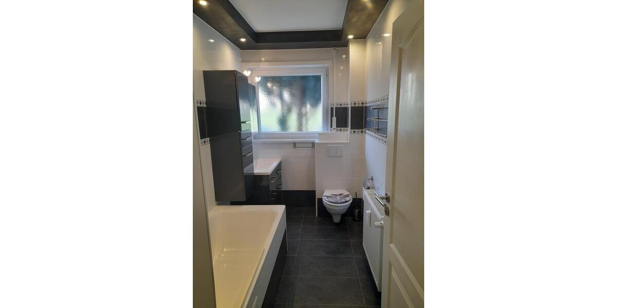 Erdgeschoßwohnung Calw - 3 Zimmer, 64 m&sup2;, 950&euro; | Angebot:24570620