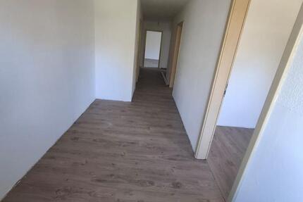 Wohnung Surwold - 4 Zimmer, 103 m&sup2;, 1.220&euro; | Angebot:26697588