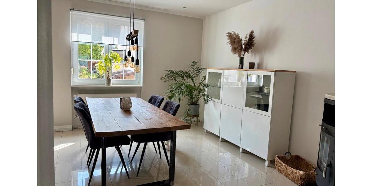 Maisonettenwohnung Völklingen - 5 Zimmer, 137 m&sup2;, 1.200&euro; | Angebot:26592856