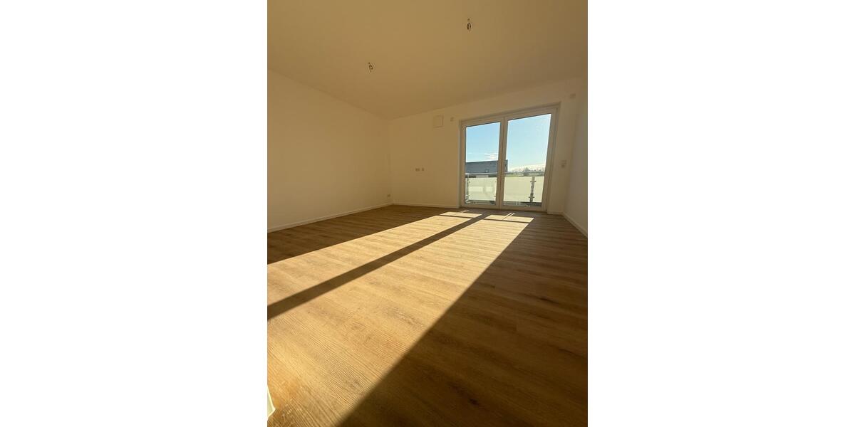 Erdgeschoßwohnung Wunstorf - 2 Zimmer, 84 m&sup2;, 1.220&euro; | Angebot:26248048