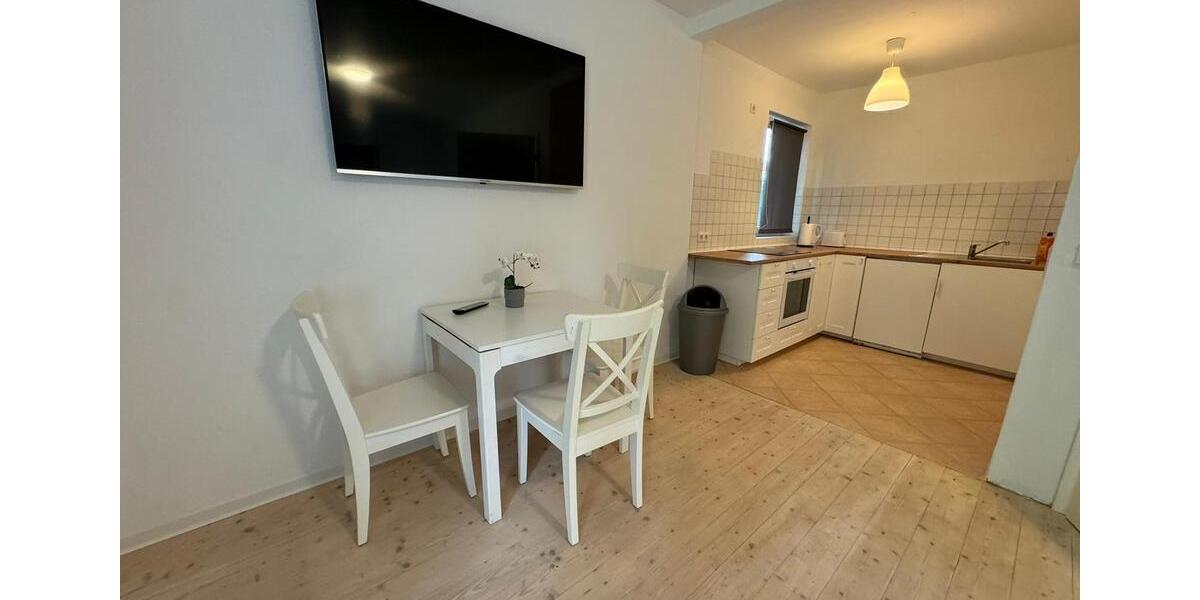 Wohnen auf Zeit Hatten - 6 Zimmer, 150 m&sup2;, 24&euro; | Angebot:24507299