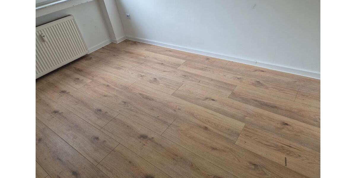 Etagenwohnung Blomberg - 4 Zimmer, 81 m&sup2;, 600&euro; | Angebot:26261728