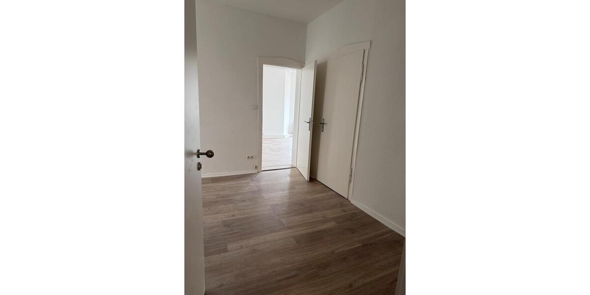 Etagenwohnung Coburg - 5 Zimmer, 145 m&sup2;, 1.375&euro; | Angebot:26347041