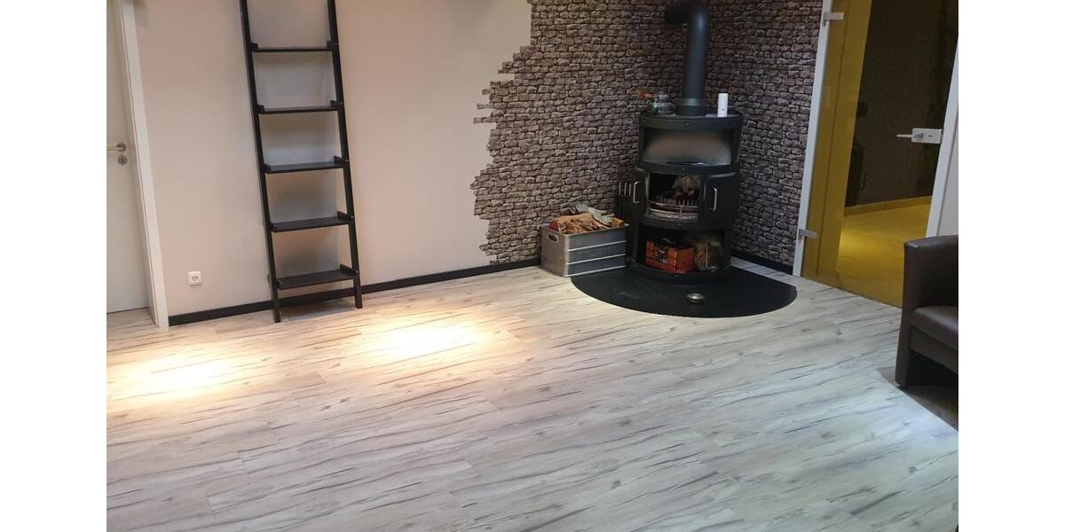 Loft - Studio - Atelier Gütersloh - 4 Zimmer, 200 m&sup2;, 1.350&euro; | Angebot:24801781