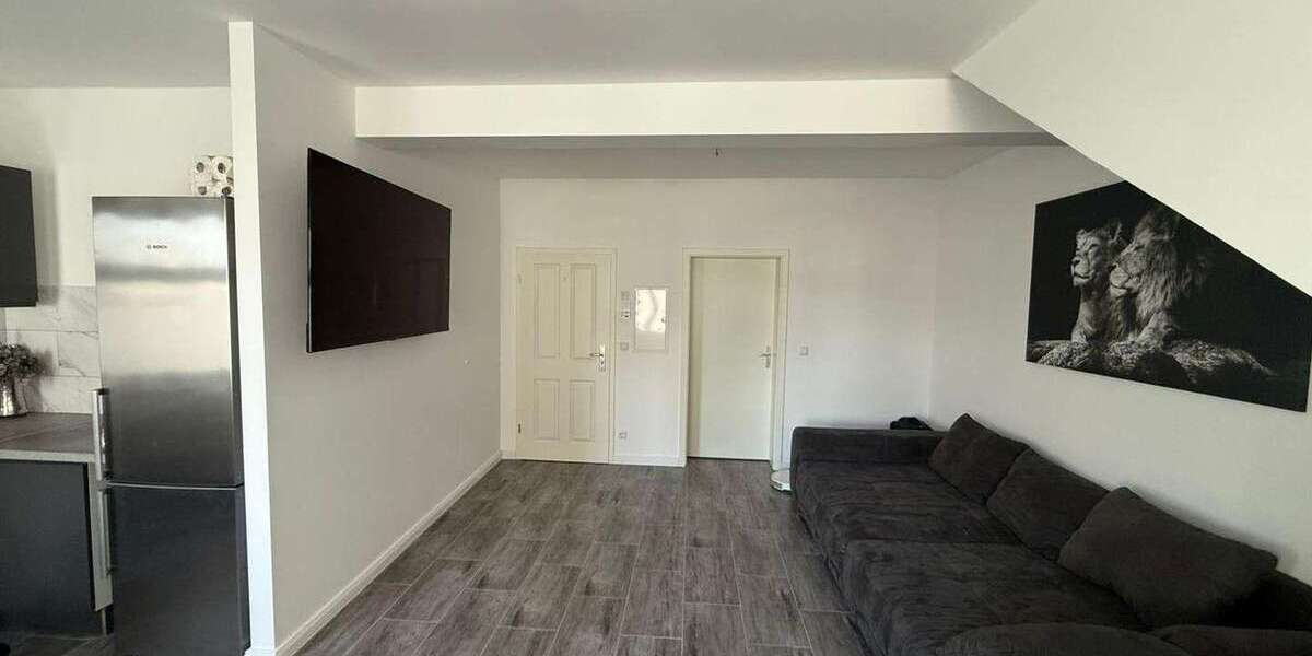 Wohnung zum Mieten in Niemegk 760 € 64.75 m² 2.5 zimmer