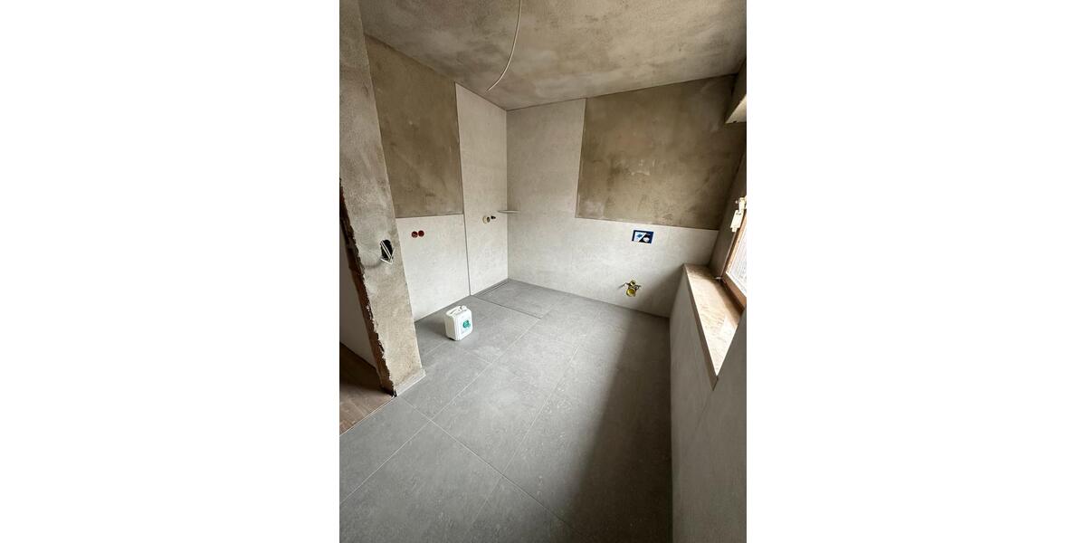 Erdgeschoßwohnung Sulzfeld - 3 Zimmer, 85 m&sup2;, 800&euro; | Angebot:26125909