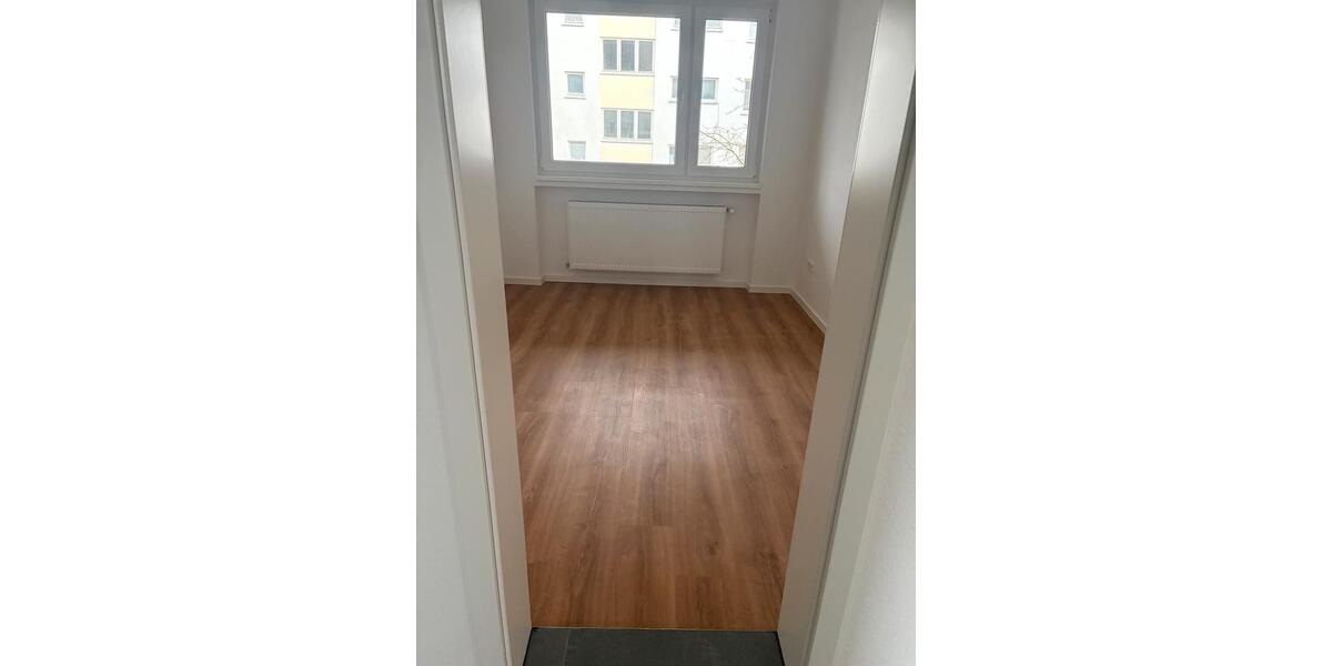 Etagenwohnung Ritterhude - 4 Zimmer, 85 m&sup2;, 1.200&euro; | Angebot:26084443