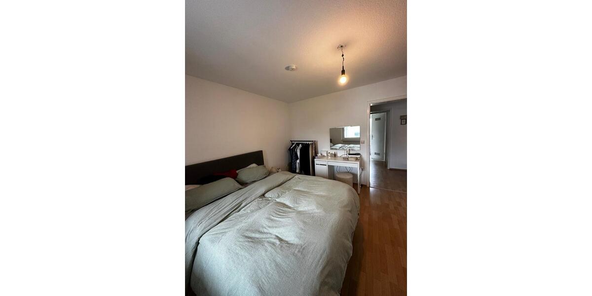 KA-Mühlburg, schöne, helle 3-ZKB mit kl. Loggia im EG 3 zimmer