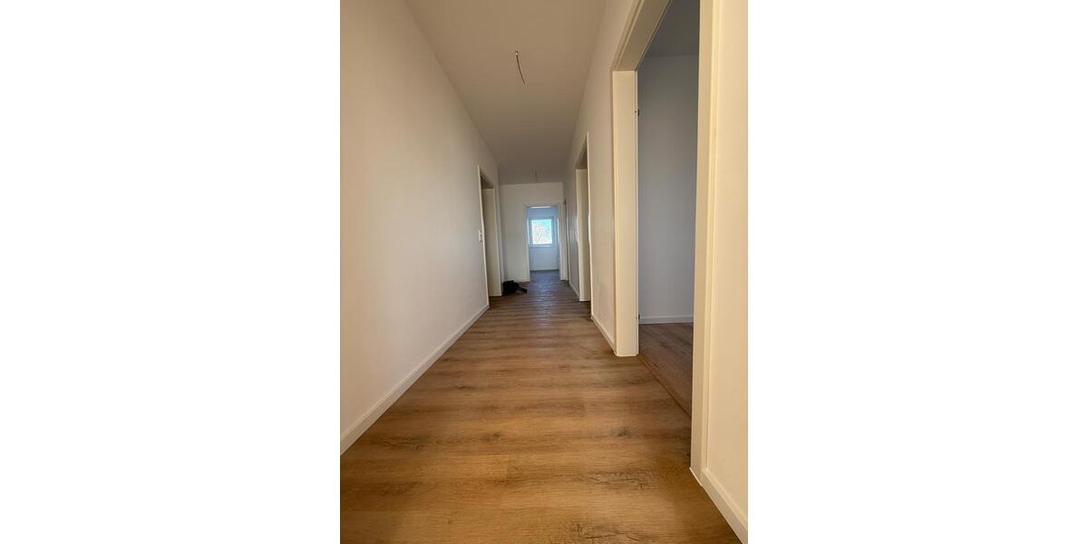 Erdgeschoßwohnung Wunstorf - 2 Zimmer, 84 m&sup2;, 1.220&euro; | Angebot:26248048