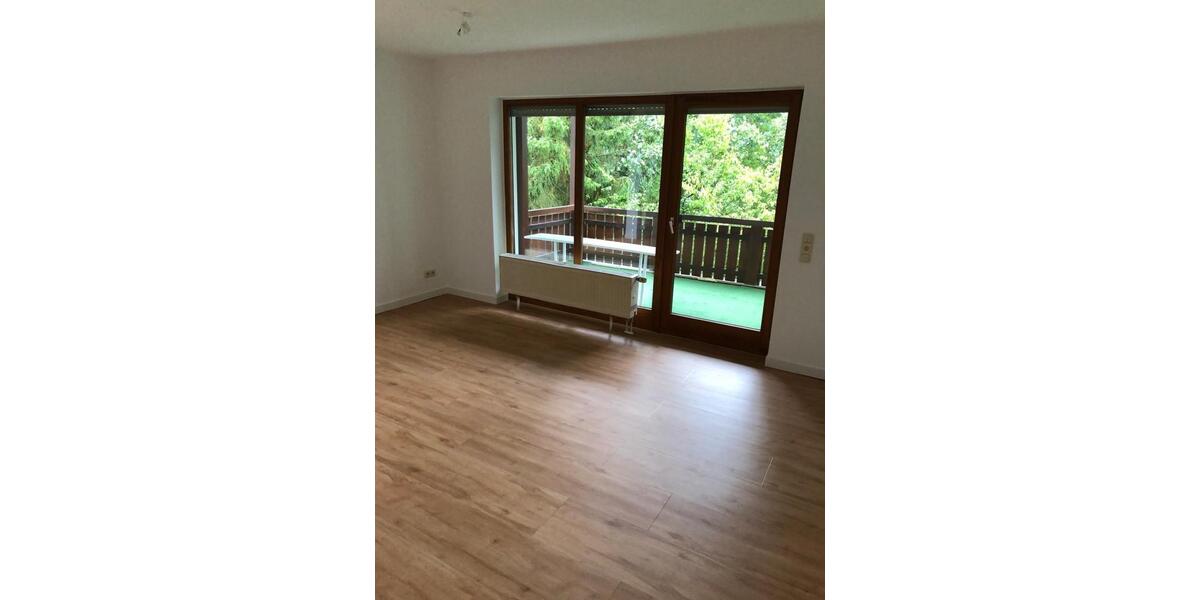 Etagenwohnung Herborn - 2 Zimmer, 75 m&sup2;, 650&euro; | Angebot:25962815