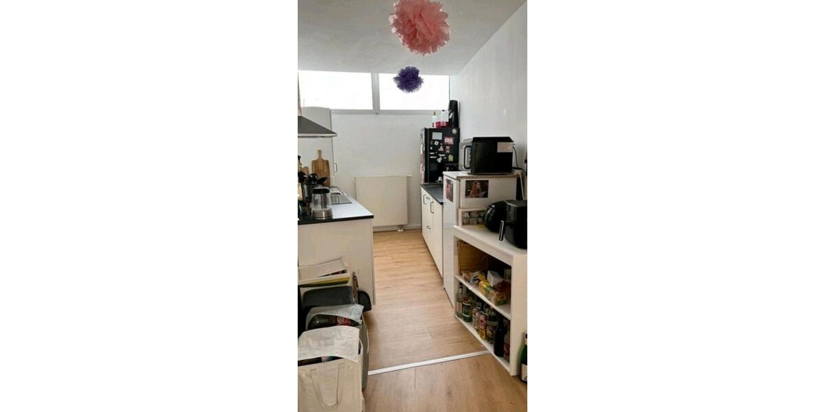 Erdgeschoßwohnung Darmstadt - 8 Zimmer, 17 m&sup2;, 650&euro; | Angebot:25958701