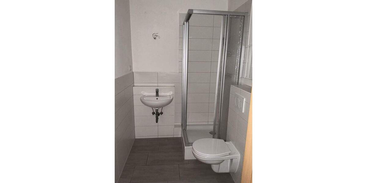 Etagenwohnung Bitterfeld-Wolfen Wolfen - 3 Zimmer, 68 m&sup2;, 481&euro; | Angebot:25781241