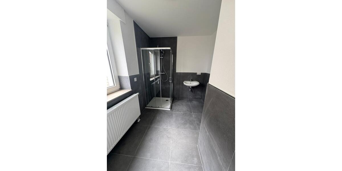 Erdgeschoßwohnung Löhne - 3 Zimmer, 85 m&sup2;, 900&euro; | Angebot:26337681