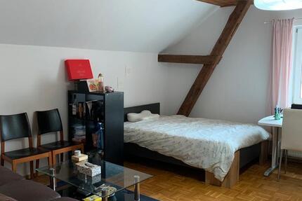 Helles Zimmer in zentraler Lage zimmer