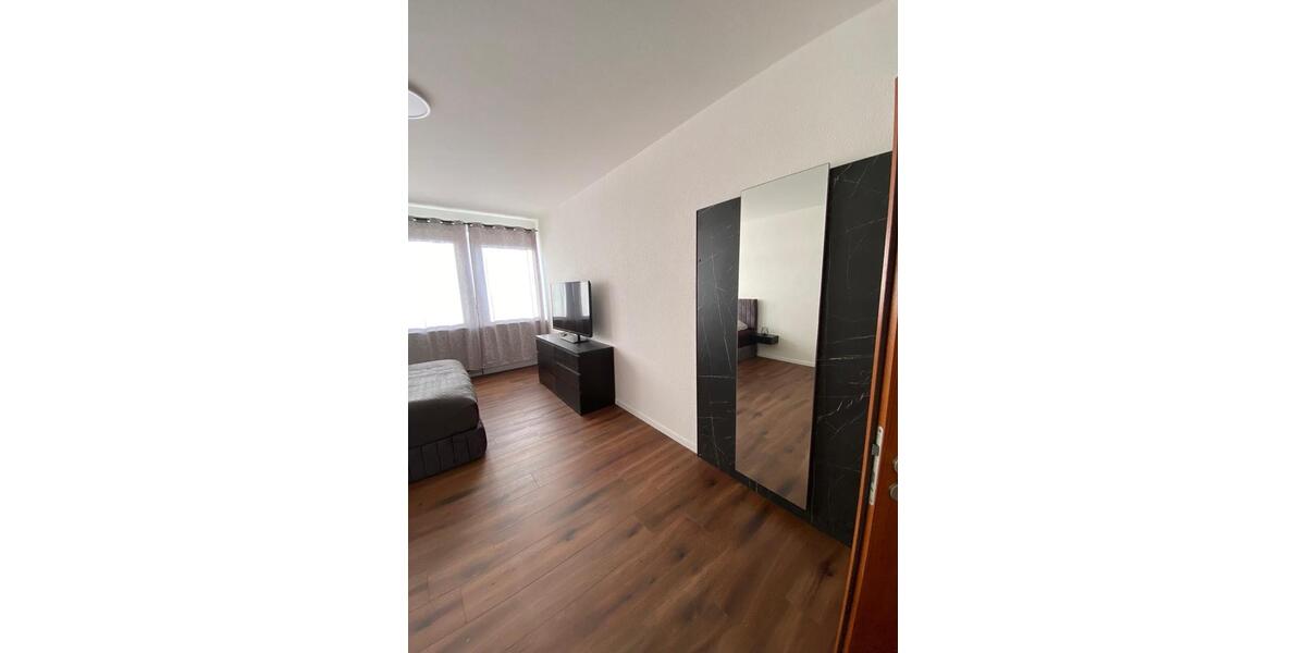 Wohnen auf Zeit Koblenz - 5 Zimmer, 20 m&sup2;, 400&euro; | Angebot:26214068