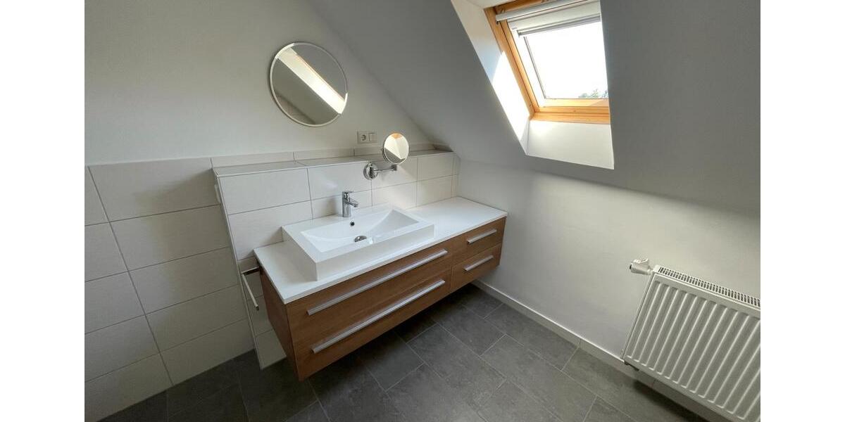 Doppelhaushälfte Hattersheim am Main - 5 Zimmer, 121 m&sup2;, 2.650&euro; | Angebot:26267906