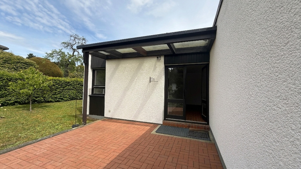Einfamilienhaus Glashütten - 9 Zimmer, 306 m&sup2;, 3.100&euro; | Angebot:26562046