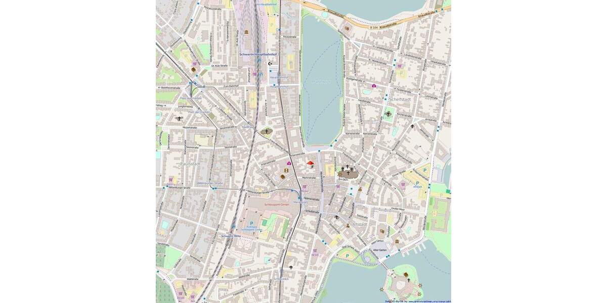 Mitten in der Stadt, fern vom Trubel: 2-Zimmer-Hofwohnung mit Balkon 2 zimmer