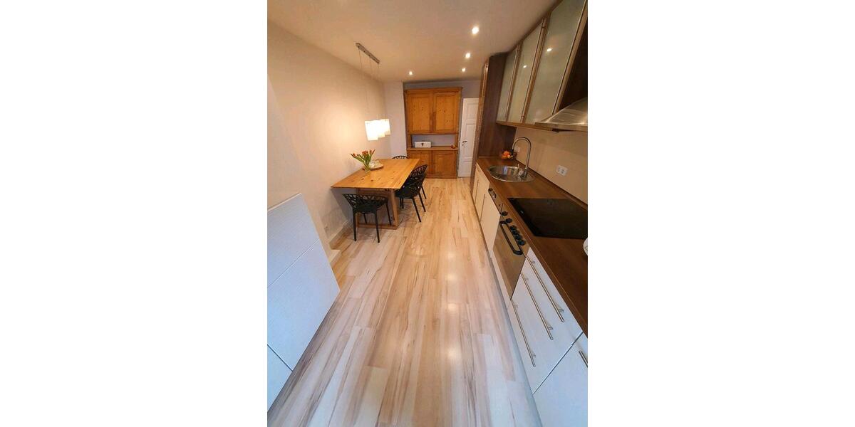 Dachgeschoßwohnung Bautzen - 4 Zimmer, 81 m&sup2;, 567&euro; | Angebot:26038397