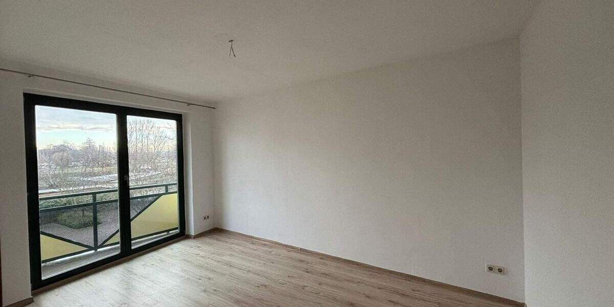 Etagenwohnung Guben - 3 Zimmer, 89 m&sup2;, 600&euro; | Angebot:24482312