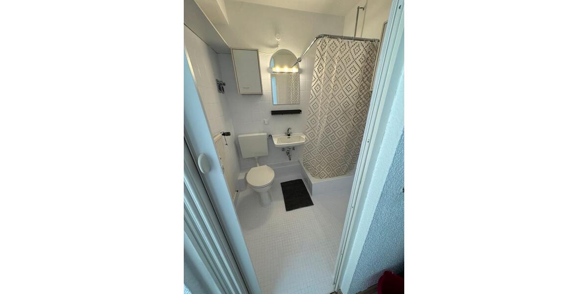 Etagenwohnung Pforzheim Nordstadt - 1 Zimmer, 24 m&sup2;, 445&euro; | Angebot:24804741