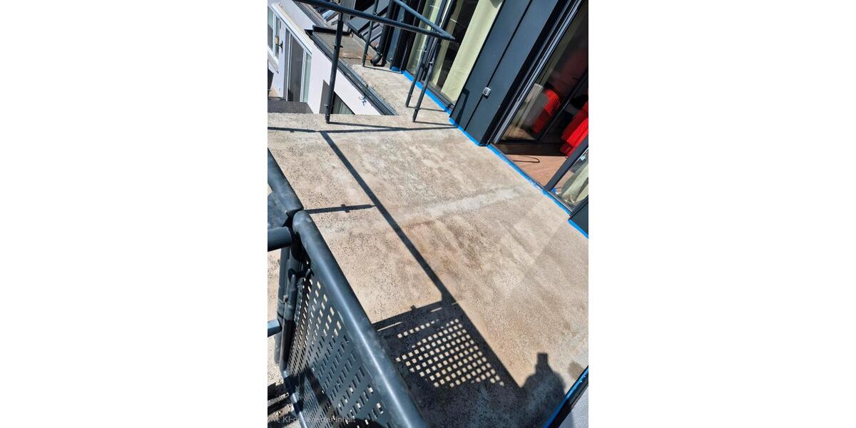 Dachgeschoßwohnung Köln Mülheim - 3 Zimmer, 67 m&sup2;, 1.250&euro; | Angebot:25981104