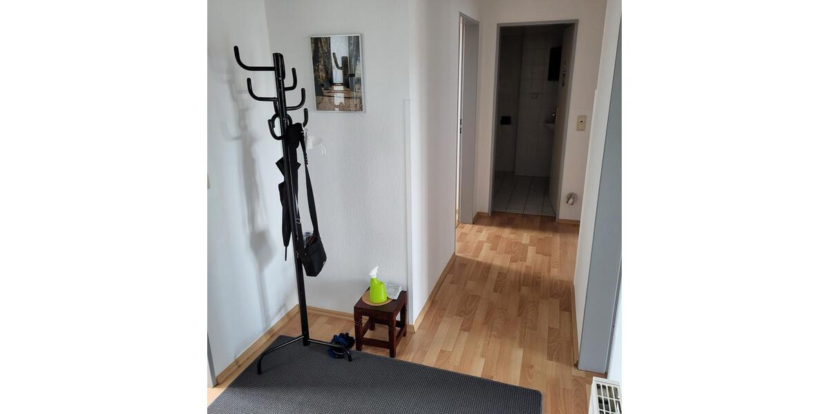 Etagenwohnung Salzgitter Ortschaft Ost - 3 Zimmer, 100 m&sup2;, 1.000&euro; | Angebot:25171026
