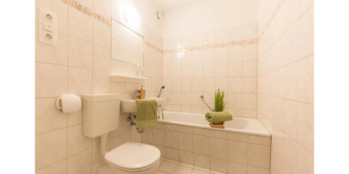 Erdgeschoßwohnung Crimmitschau - 1 Zimmer, 30 m&sup2;, 178&euro; | Angebot:19444132