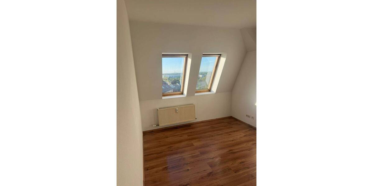Etagenwohnung Altenburg Nord - 2 Zimmer, 38 m&sup2;, 250&euro; | Angebot:26787218