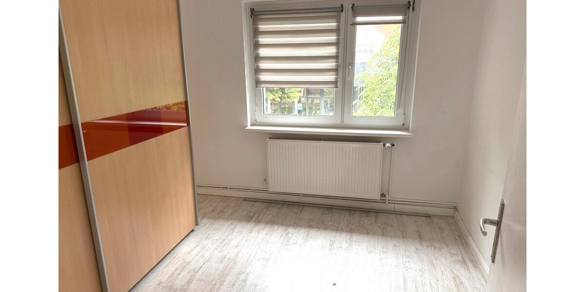 Doppelhaushälfte Helmstedt - 6 Zimmer, 200 m&sup2;, 1.600&euro; | Angebot:25049139