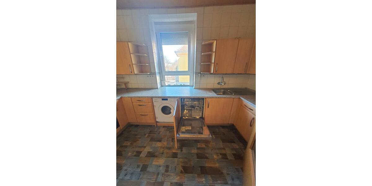 Etagenwohnung Kulmbach Blaich - 5 Zimmer, 1 m&sup2;, 1.000&euro; | Angebot:25759681