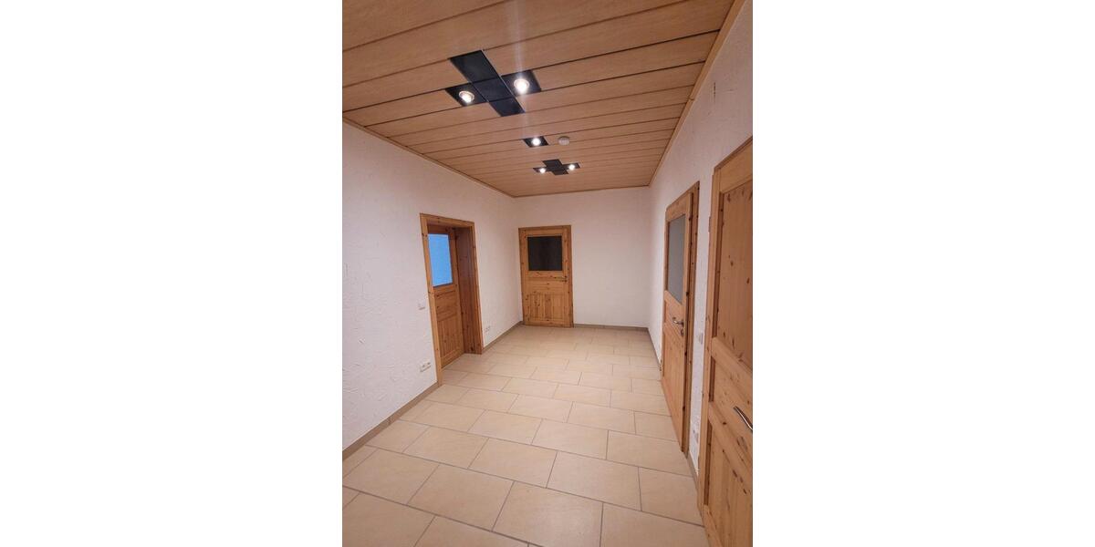 Etagenwohnung Stamsried - 3.5 Zimmer, 100 m&sup2;, 799&euro; | Angebot:26190463