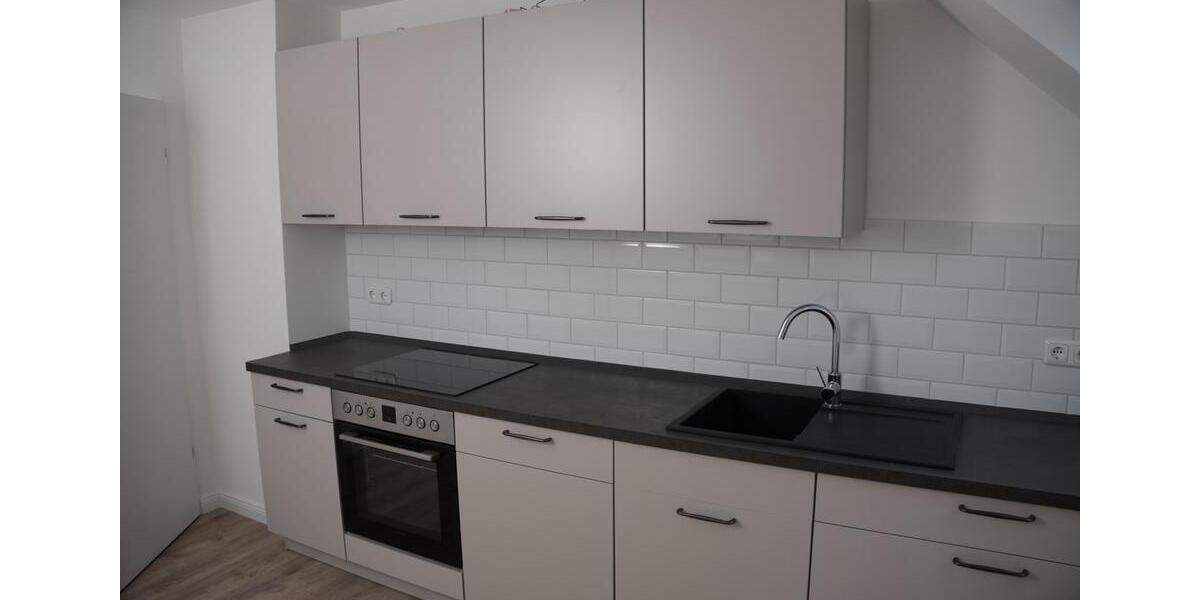 Erdgeschoßwohnung Lauenburg/Elbe Elbe - 4.5 Zimmer, 147 m&sup2;, 1.600&euro; | Angebot:25870428