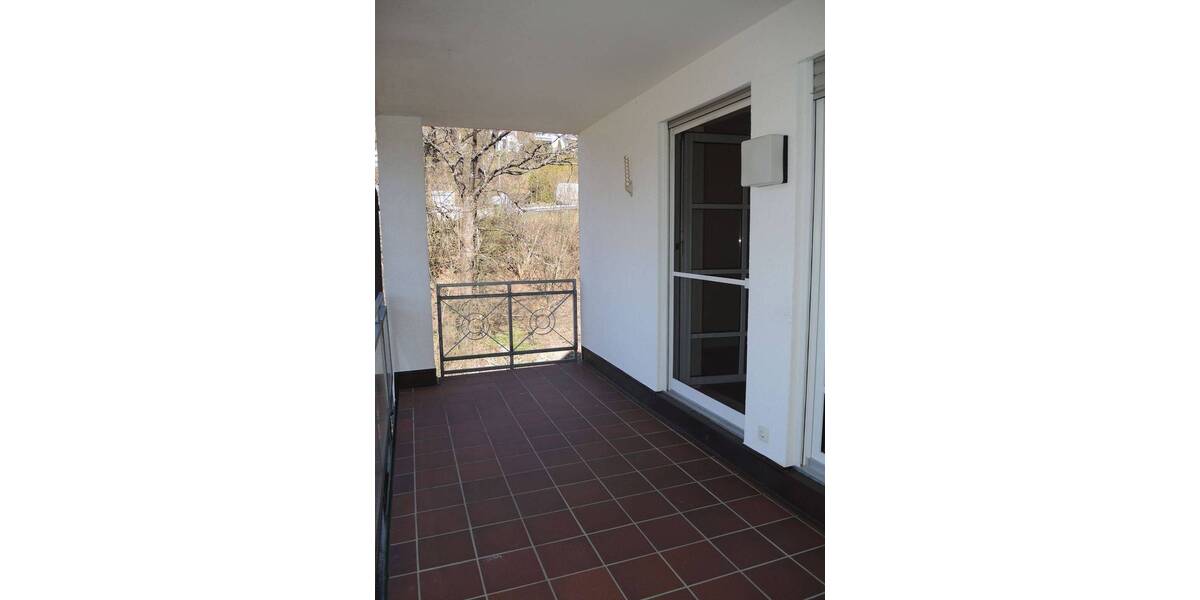 Etagenwohnung Bad Brückenau - 4 Zimmer, 135 m&sup2;, 900&euro; | Angebot:26117986