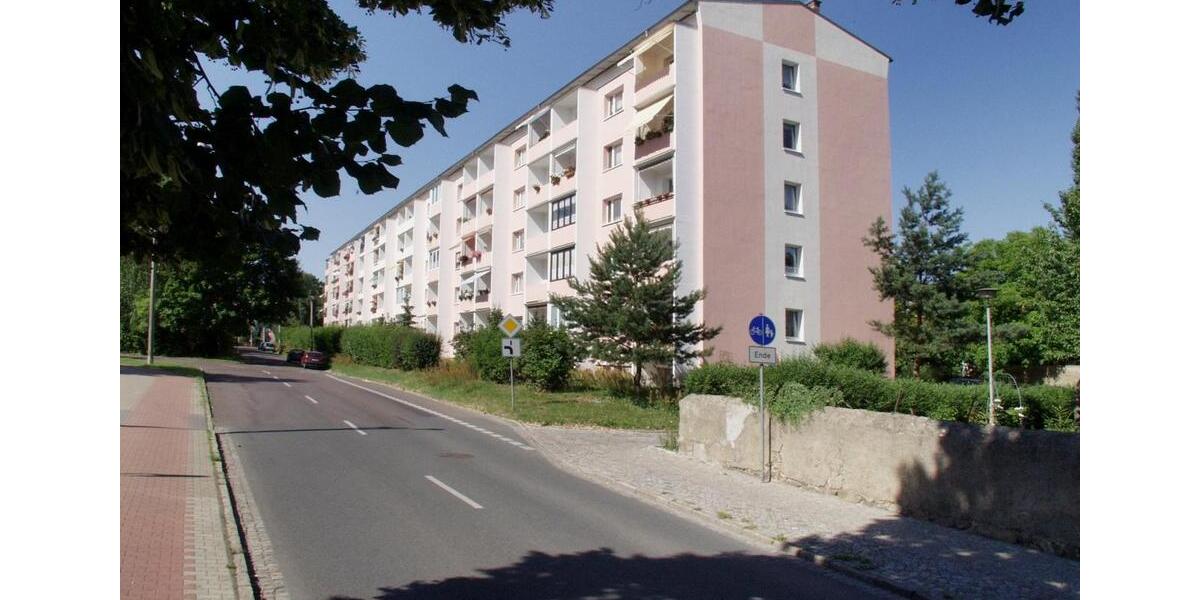 Etagenwohnung Riesa - 2 Zimmer, 49 m&sup2;, 294&euro; | Angebot:26637282