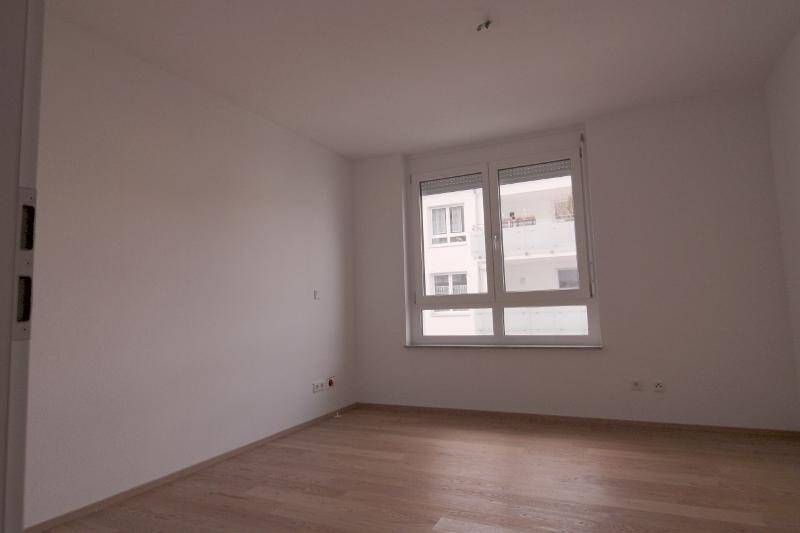 Etagenwohnung Schweinfurt Innenstadt - 4 Zimmer, 111 m&sup2;, 1.250&euro; | Angebot:26106644