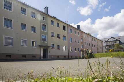 Wohnung zum Mieten in Hirschberg 476,80 € 59.6 m² 3 zimmer